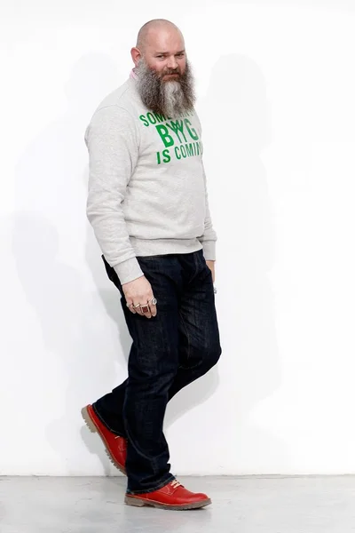 Look 32